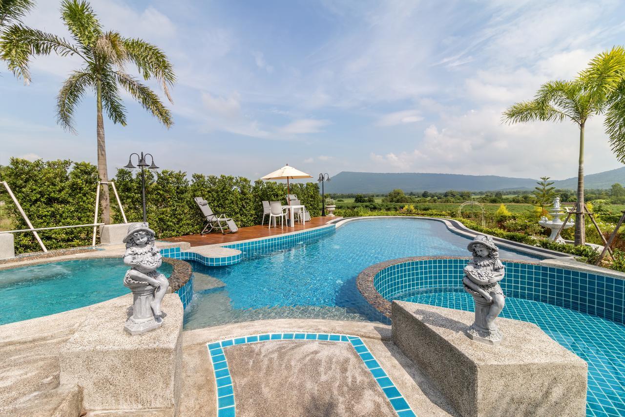 Chateau De Prim Khao Yai Banszapphlu Kültér fotó